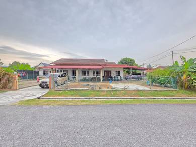 Bungalow House For Sale in Ampangan,NSN