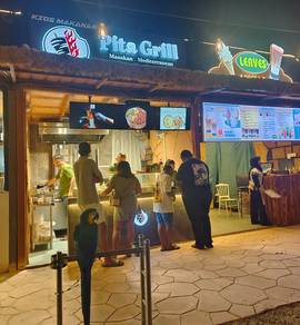 New concept of shawarma stall to let go.