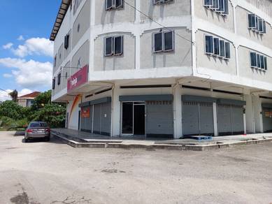 Shop lot For Rent in Ayer Tawar,PRK