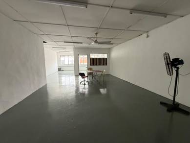 Warehouse / Factory For Rent in Senai,JHR