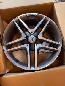 Original Mercedes Benz W176 A45 CLA 18inch AMG Rim