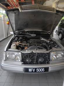 Mercedes Benz 220E in Rawang, SGR