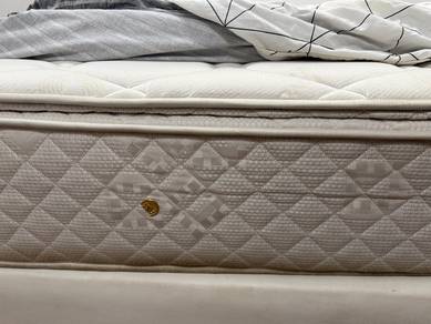 mattress Queen size