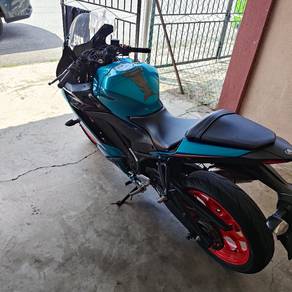Yamaha R25