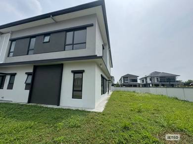 Semi-Detached House For Sale in Telok Panglima Garang,SGR