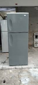 LG refrigerator fridge peti sejuk peti ais 340Lit