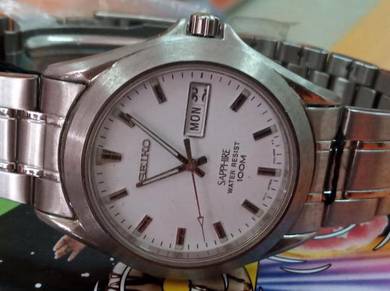 Vintage Seiko sapphire crystal watch NOS