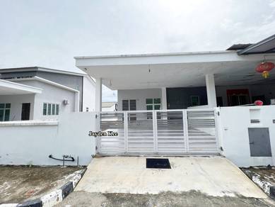1.5-storey Terraced House For Sale in Nibong Tebal,PNG