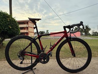 Road bike Gusto full Carbon