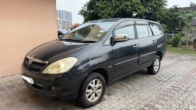 Toyota Innova E in Kuchai Lama, KUL