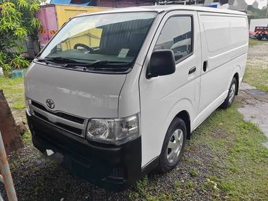 2011 Toyota Hiace Panel Van 1 owner 2800KG