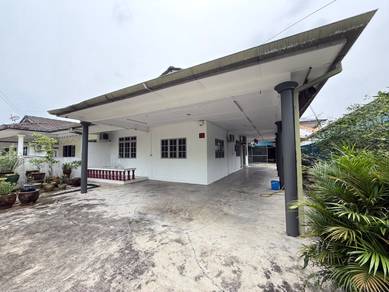 Semi-Detached House For Sale in Kuching,SWK