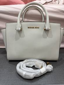 MK Jet Set Travel