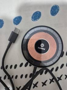REMAX 15W Wireless Charger – Used / Good Condition