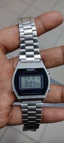 Casio B640W
