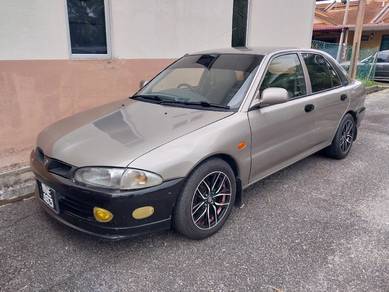 Proton Wira A/B GLi in Sungai Rambai, MLK
