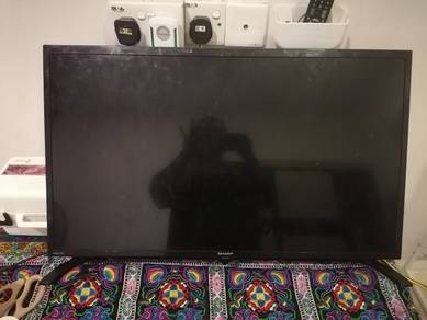 sharp led tv 24 inc for sale