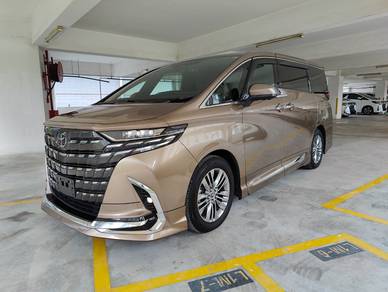 Toyota Alphard Z in Sungai Besi, KUL