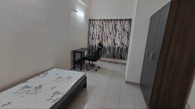 Room in Shah Alam, SGR
