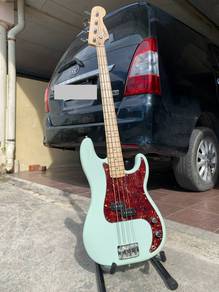 Squier Sonic Precision Bass for sale (negotiable)