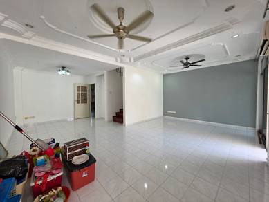 2-storey Terraced House For Sale in Cheng,MLK