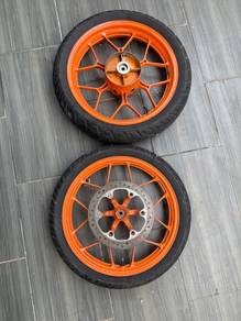 Rim & Tayar Motor Honda Rs150