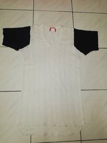 Vintage T-Shirt By REWARD 50/50 Japan Kain Jaring