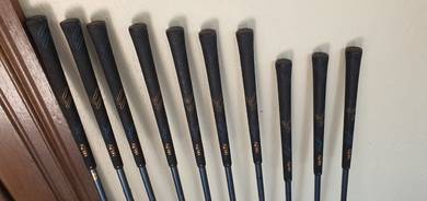 Honma Golf Irons Set