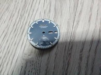 Dial seiko watch