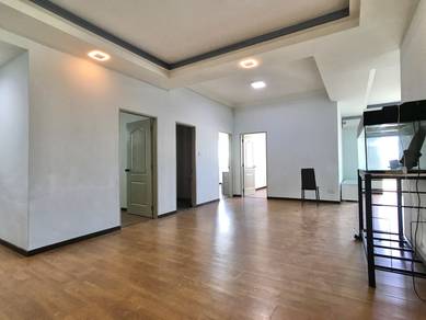 Condominium For Sale in Jing Yuen