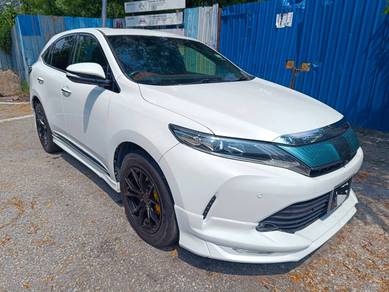 Toyota Harrier PREMIUM in Desa Petaling, KUL
