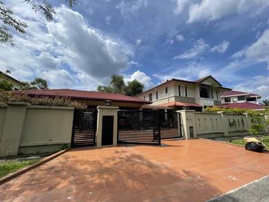 Bungalow House For Sale in Nilai,NSN