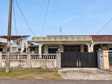 Semi-Detached House For Sale in Ulu Tiram,JHR