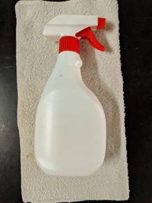 HDPE plastic bottle with pump spray
