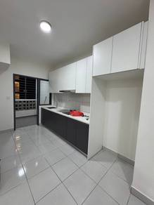 Condominium For Sale in E Island Lake Haven