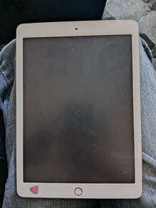Ipad 5TH Grey (Used)