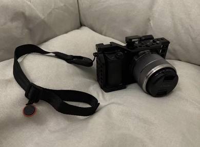 SONY A6000 for sale
