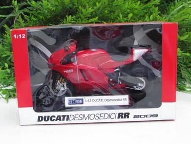 Automaxx 1-12 Ducati Desmosedici RR 2008 Race Bike