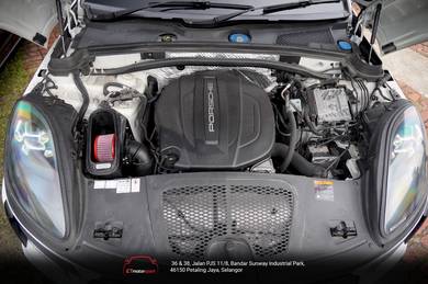2014-Up Macan 2.0T Fogiago Carbon Cold Air Intake