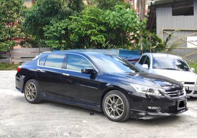 Honda Accord VTi-L in Cheras, KUL