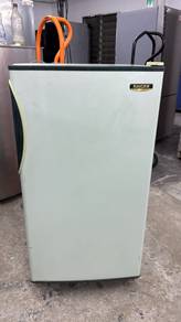 Singer 1 door fridge refrigerator peti ais sejuk