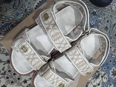 bonia shoes