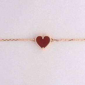 Brand New Sep 2025 Van Cleef & Arpels Sweets Heart