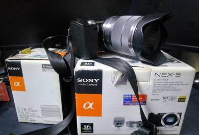 Sony nex-5 Mirrorless Camera Kit (with 18-55mm Len