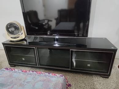 Samsung TV + TV Cabinet + Fan