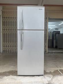 Hitachi Peti ais Fridge 2 Door 395Ltr