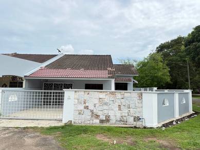 1-storey Terraced House For Sale in Ayer Keroh,MLK