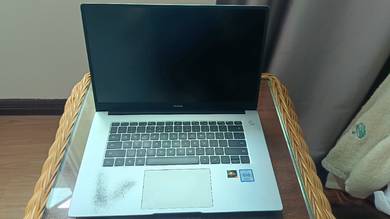 Huawei MateBook D15 Ryzen 7 3700U | 512GB SSD | 8G