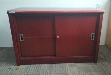 W27BJ   Almari 1/2 Height 2 Sliding Door Cabinet