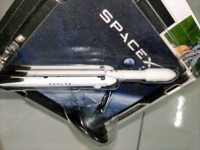 Matchbox Sky Busters Space X Falcon Heavy Diecast
